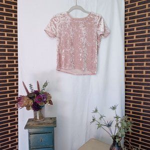Aeropostale Pale Pink Short Sleeve Velour Shirt - XS, Super Soft and Versatile